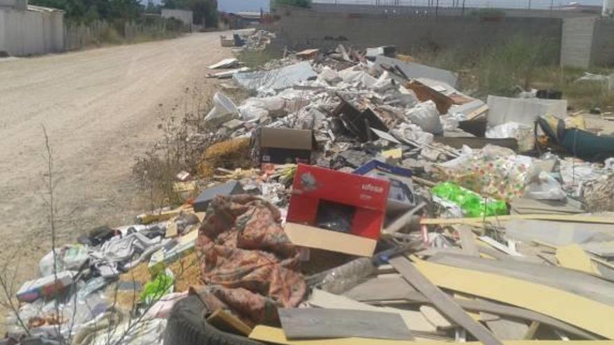Sueca retira 30 toneladas de basura en vertederos ilegales