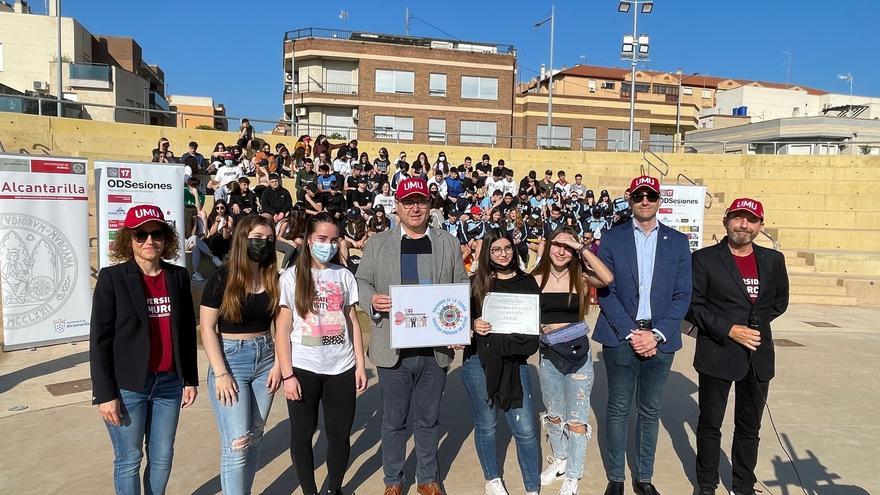 Un centenar de estudiantes de secundaria de Alcantarilla se conciencian sobre la importancia de la Agenda 2030 a través de ODSesiones