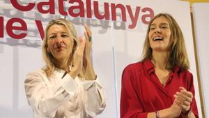 La vicepresidenta segunda del Gobierno,Yolanda Díaz, y la candidata de los Comuns a presidencia de la Generalitat, Jéssica Albiach.