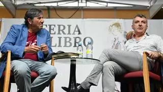 Manuel Vilas: «El mundo de todo escritor se fundamenta en observar»