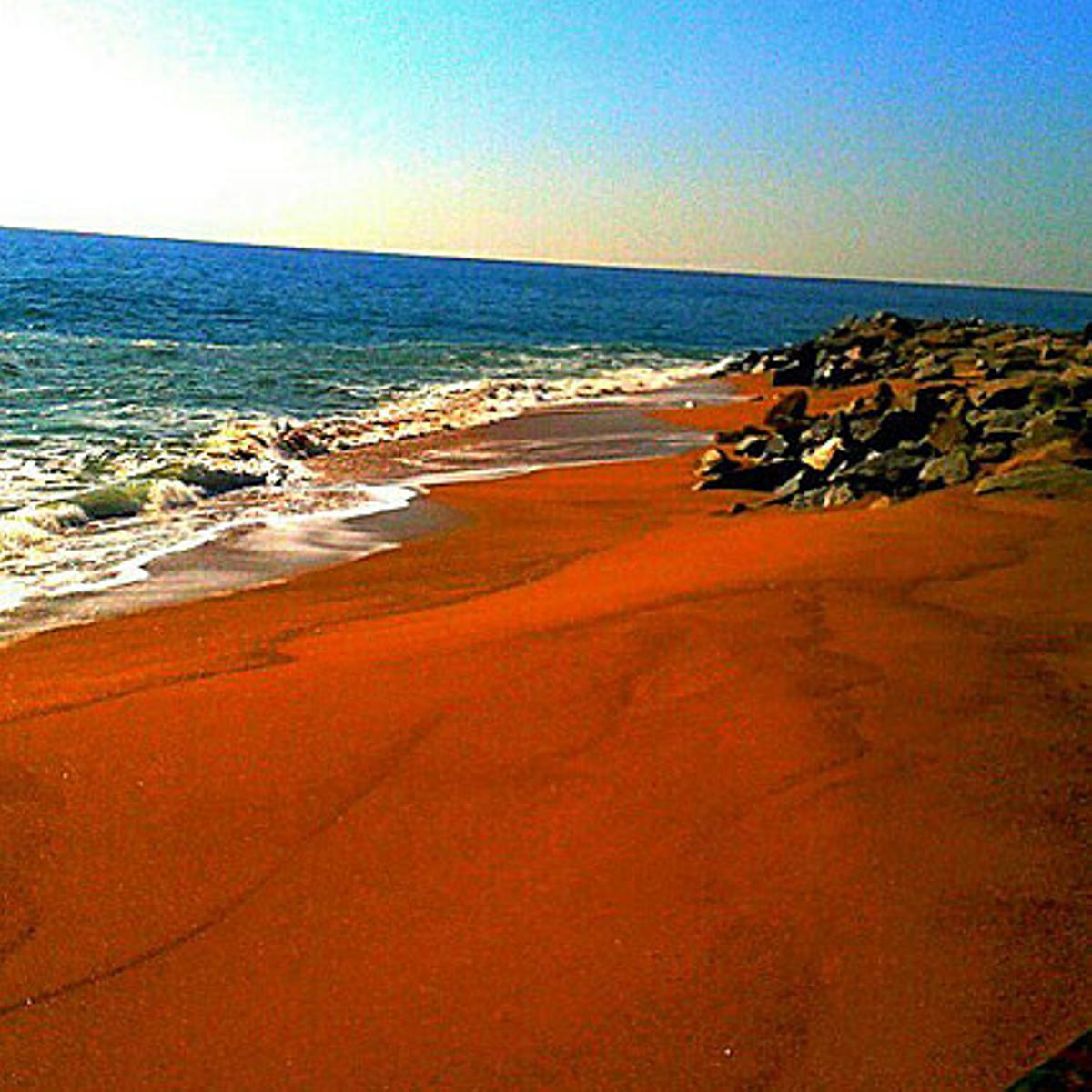 És una platja o un desert? Sant Pol de Mar.