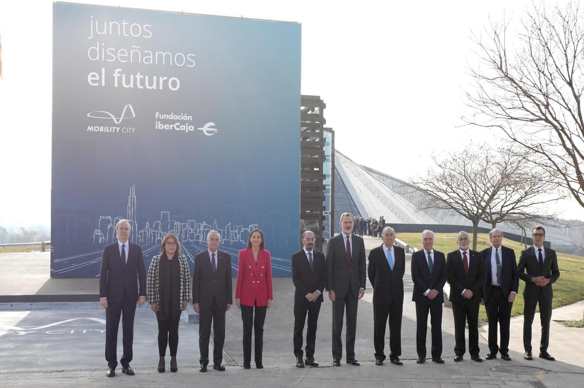 Felipe VI presidió hace un año el acto al que asistieron el presidente y director general de Fundación Ibercaja, Amado Franco y José Luis Rodrigo; la ministra de Industria, Reyes Maroto; el presidente de Aragón, Javier Lambán, y el alcalde de Zaragoza, Jorge Azcón, entre otras autoridades.