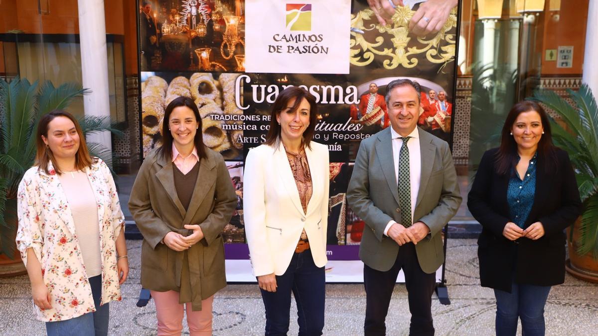 Presentación de la oferta de Caminos de Pasión para Cuaresma, en la Delegación de Cultura de la Junta en Córdoba.