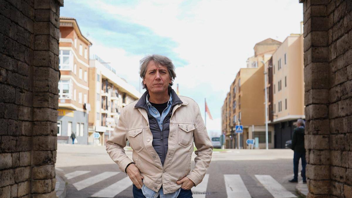 Carlos Martínez, candidato socialista en Castilla y León: La marca PSOE no está en su mejor momento, pero Sánchez es hoy el bastión internacional de la defensa de los derechos