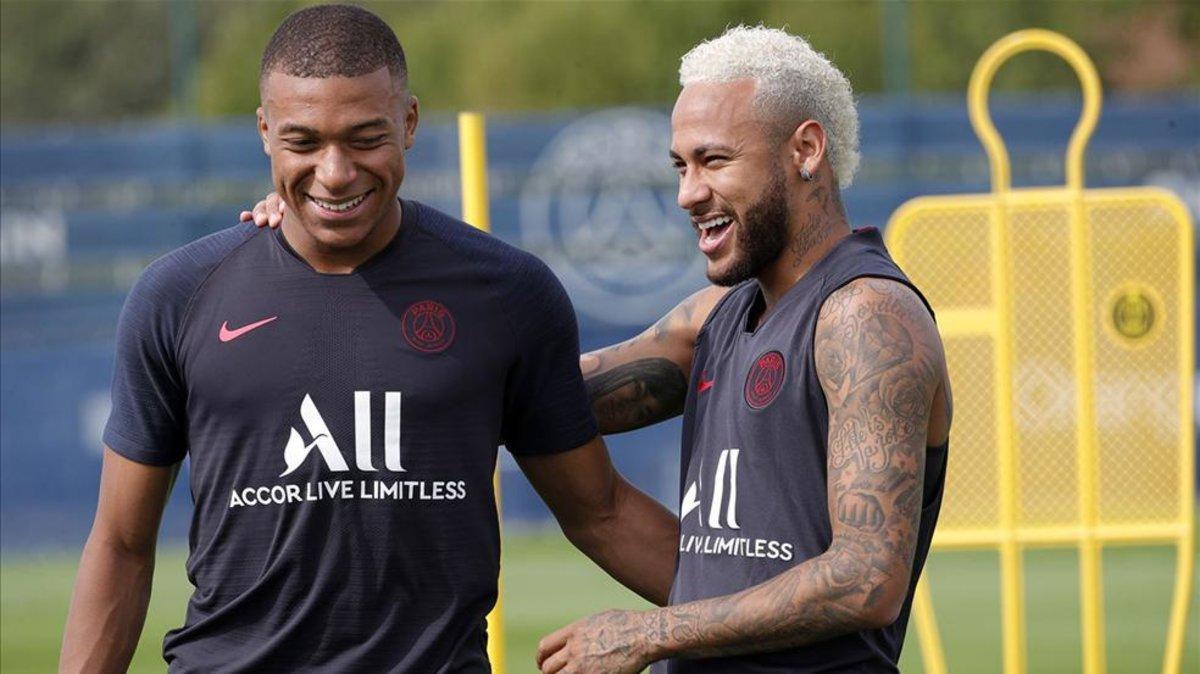 Neymar y Mbappé, en un entrenamiento