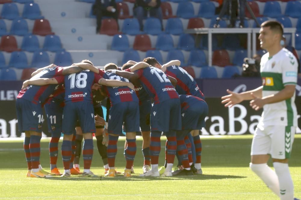 Las imágenes del Levante UD - Elche CF