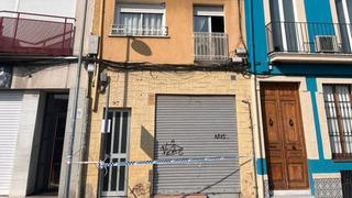 Desalojados nueve vecinos de un edificio de la avenida Coll i Pujol de Badalona por riesgo de derrumbe