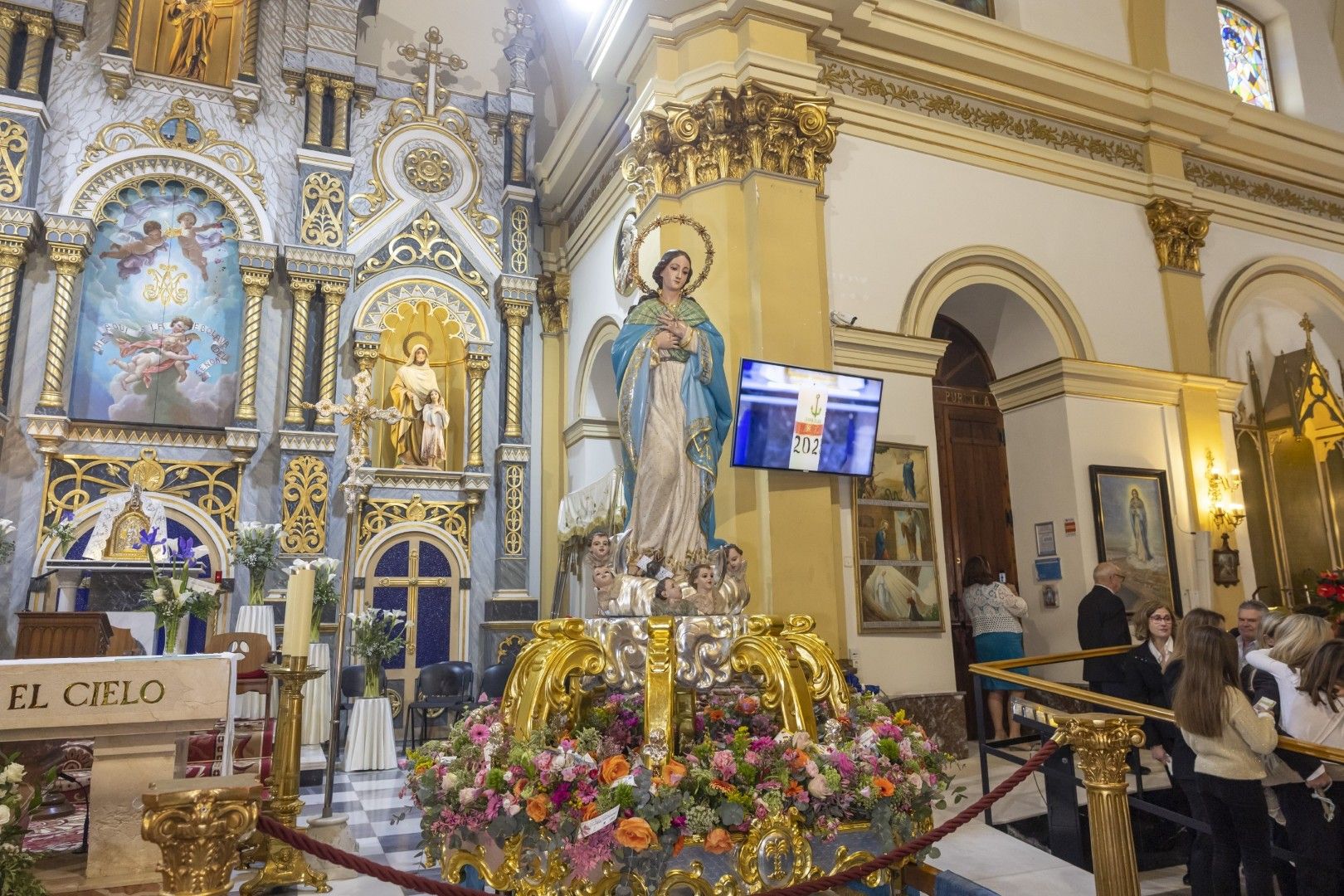 Las imágenes de la procesión del Encuentro del Domingo de Resurrección en Torrevieja