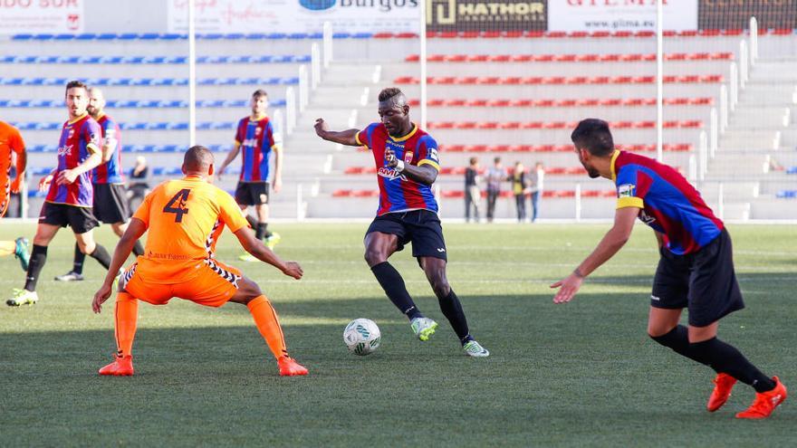 La inoperancia del Eldense saca al Gavà del pozo (0-1)