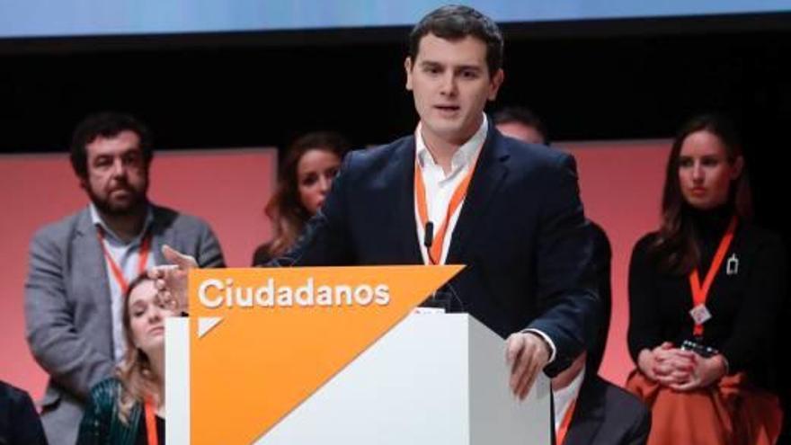 C&#039;s diu que vol ocupar l&#039;espai de centre que va deixar Adolfo Suárez