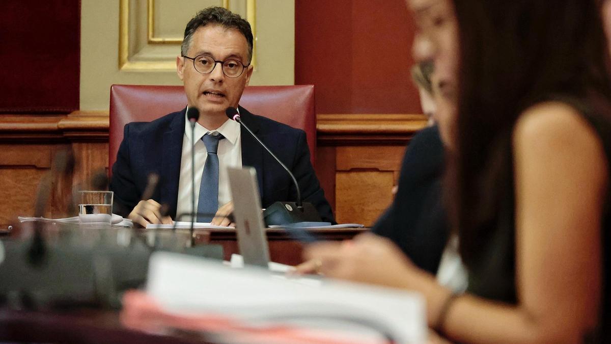 Carlos Tarife, concejal de Servicios Públicos de Santa Cruz de Tenerife.