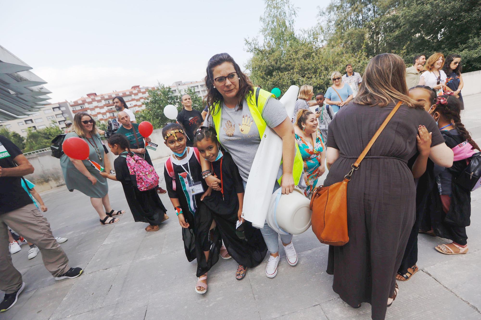 En Imágenes: La llegada de los niños saharauis vuelven a Asturias entre "emoción y nervios"