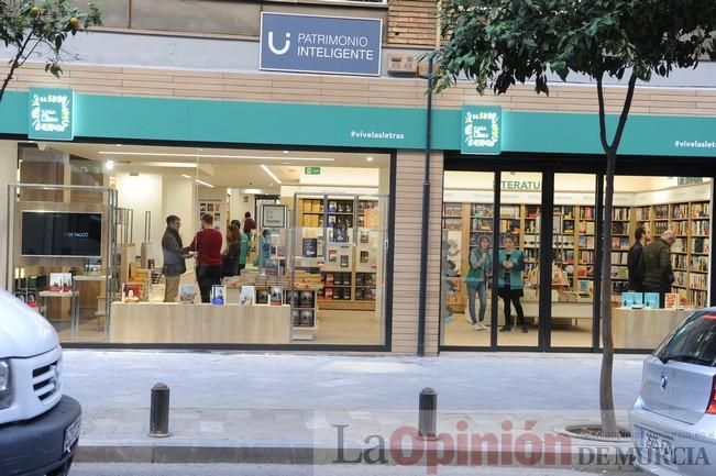 Apertura de Casa del Libro en Murcia