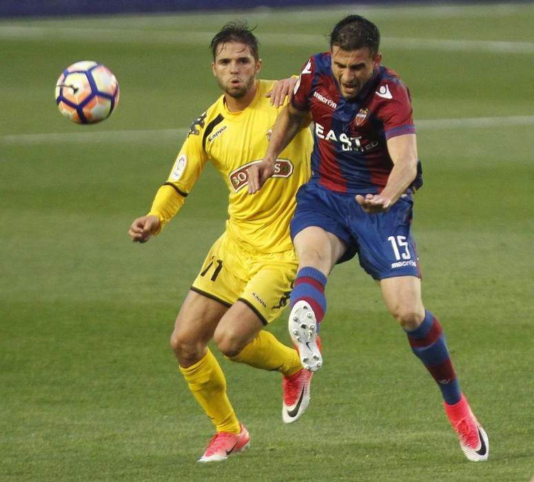 Levante - Reus, en imágenes