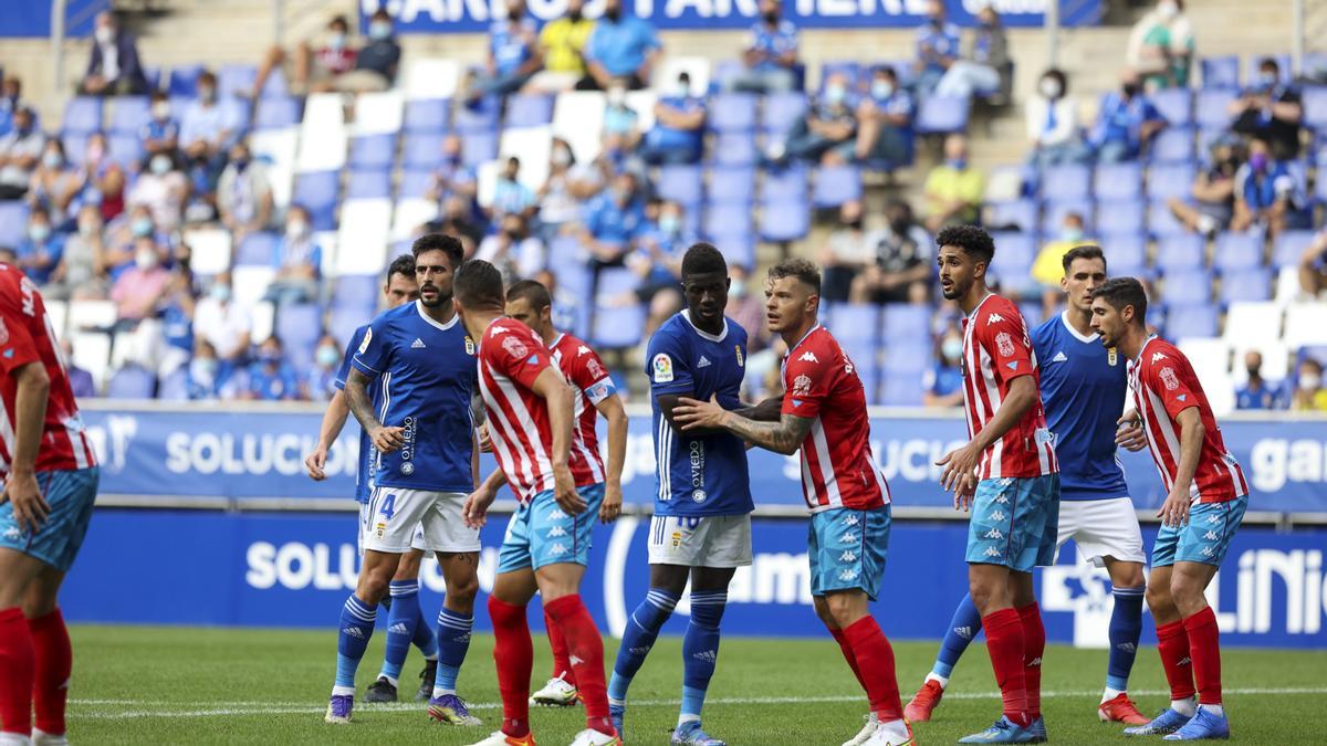 El partido del Real Oviedo, en imágenes