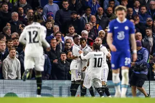 Rodrygo castiga a un Chelsea estéril y el Madrid espera en semifinales al City