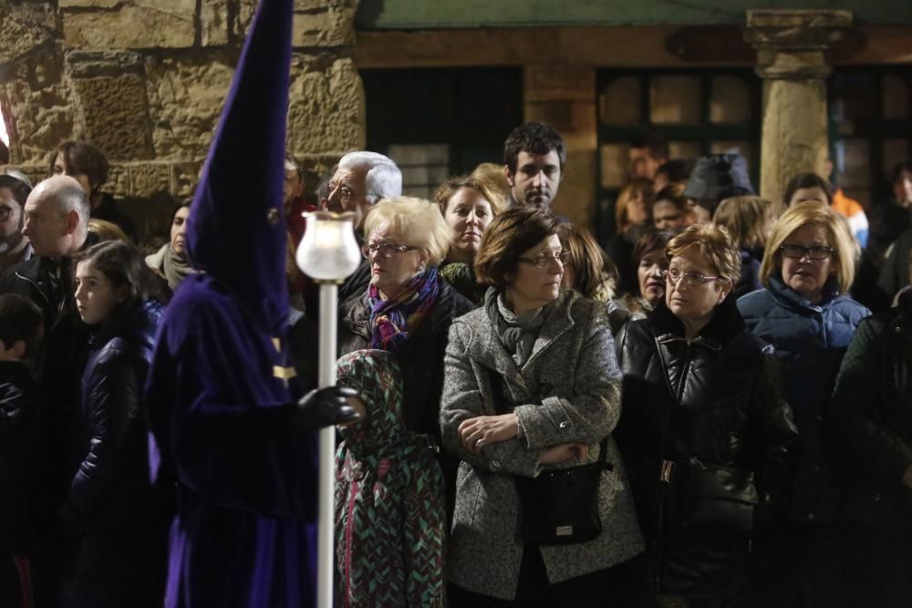 Procesión del Santo Encuentro en Avilés