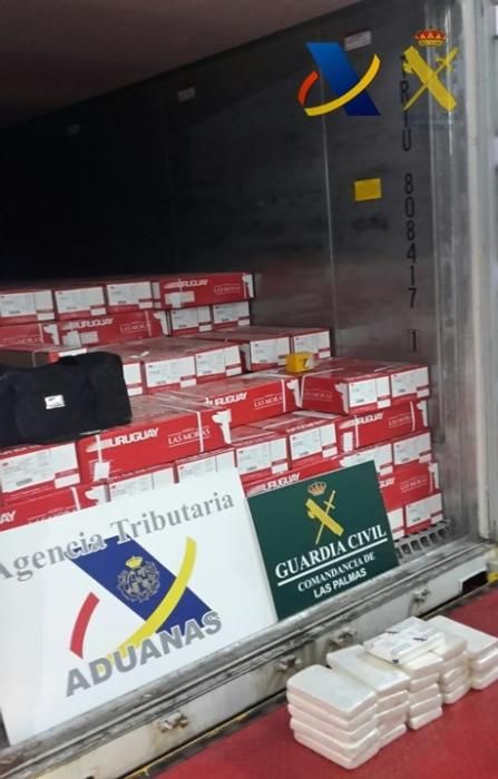 56 kilogramos de cocaína en dos contenedores en el puerto de Las Palmas