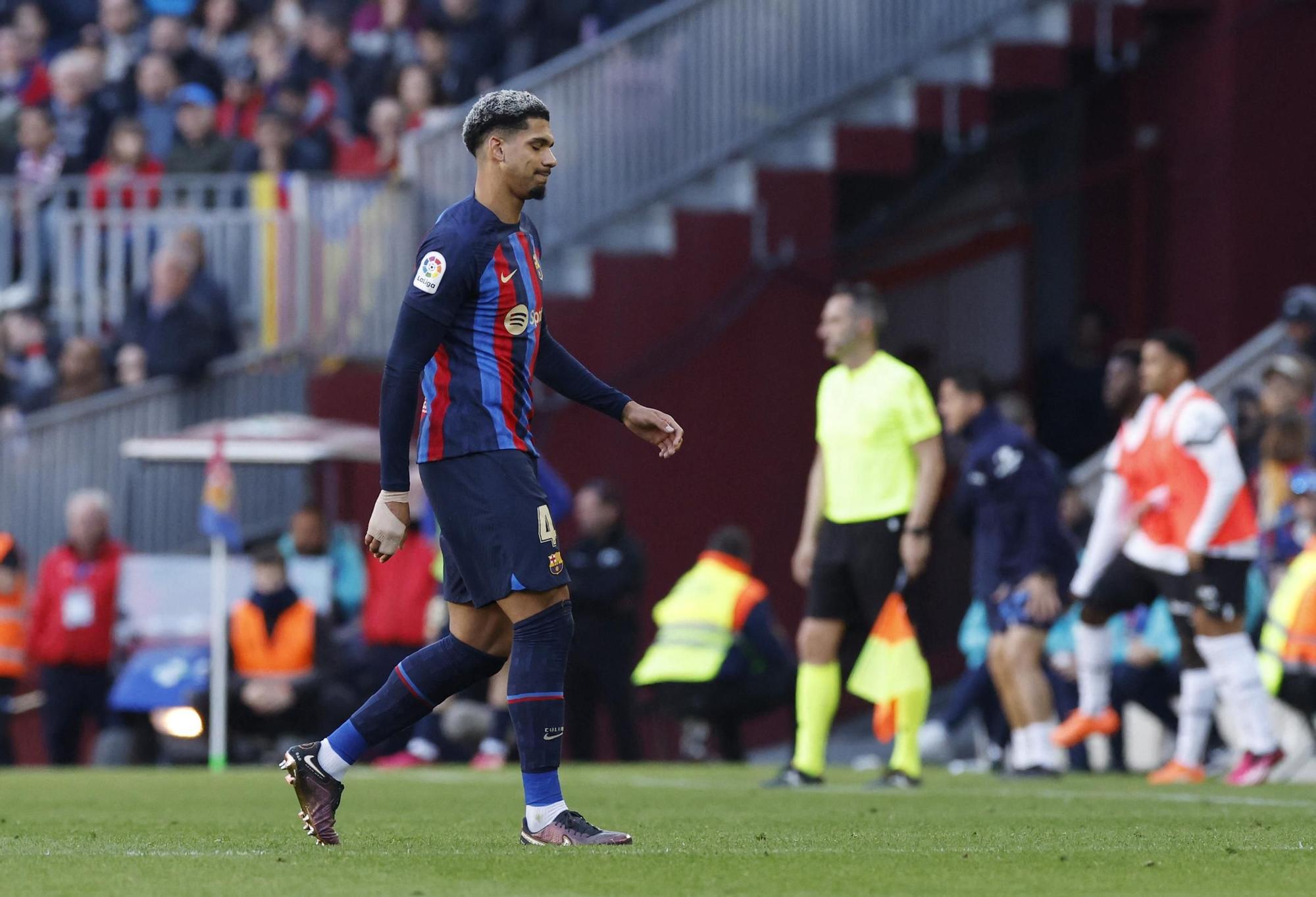 LaLiga - FC Barcelona v Valencia