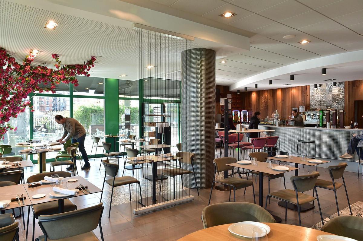 Sala del Parada de la Reina en Plasencia, de nuevo en la guía Michelín.