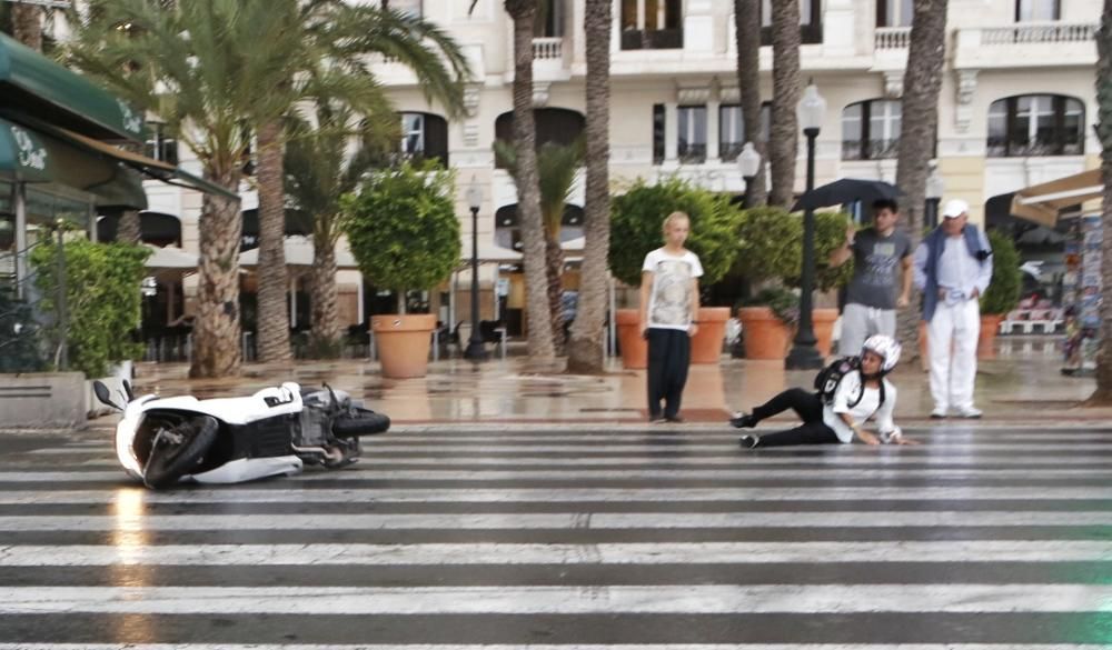 Alerta por tormentas y lluvia de 20 litros por metro cuadrado en una hora en Alicante