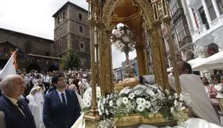Así celebrará Avilés el Corpus: misa solemne, procesión, lluvia de pétalos, alfombras florales y hasta pájaros cantores