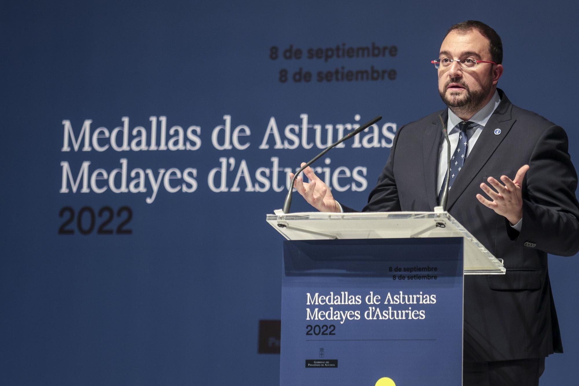 En imágenes: así fue el acto de entrega de las Medallas de Asturias