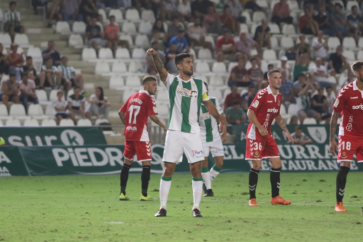 Las imáges del encuentro de Copa del Rey entre el Córdoba C.F. y el Nástic