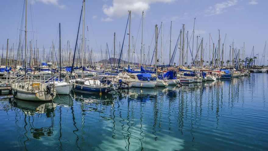 El Muelle Deportivo en Las Palmas de Gran Canaria para pasar el verano