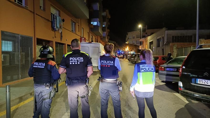 Un operatiu policial en tres bars de Banyoles acaba amb un detingut i sis denunciats