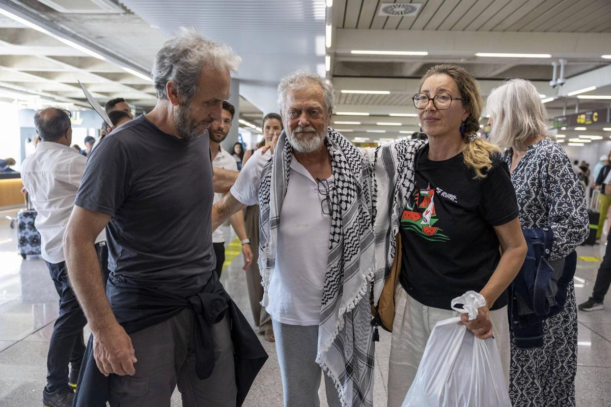 FOTOS | El mallorquín de la flotilla a Gaza denuncia agresiones y torturas al regresar a Palma