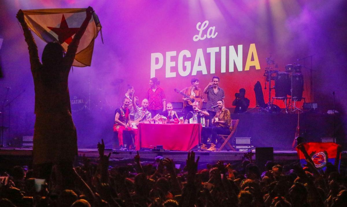 Uno de los temas de La Pegatina. |   // IÑAKI ABELLA