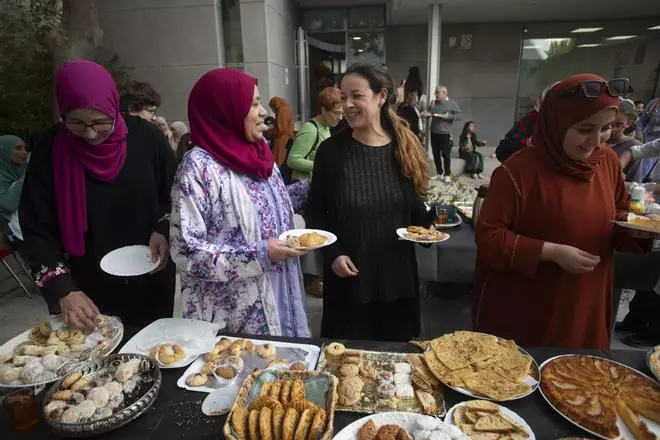 Las mujeres árabes de Morvedre celebran el fin del Ramadán