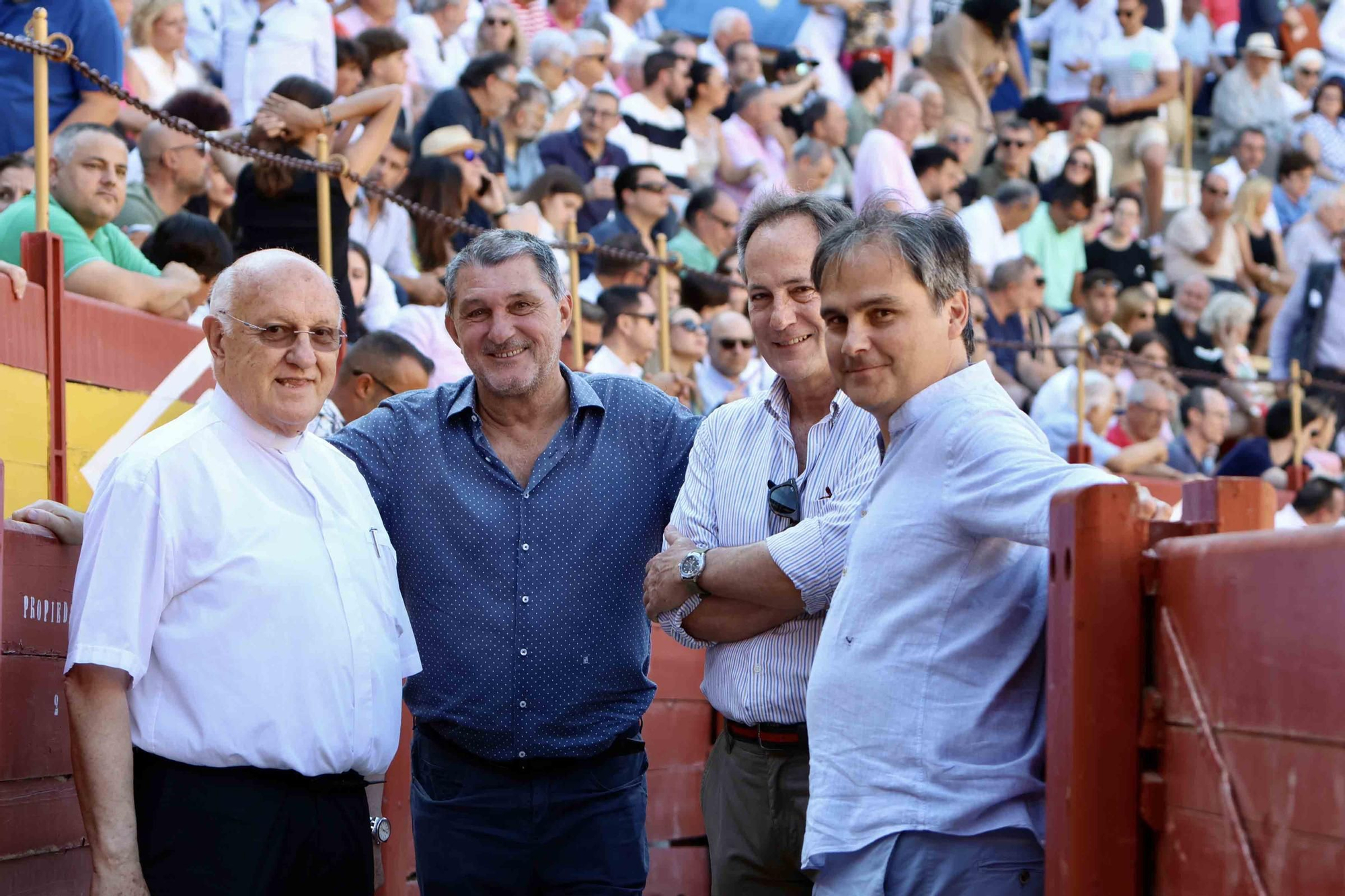Andy Cartagena, Diego Ventura y Guillermo Hermoso abren la puerta grande en la primera de las Hogueras de Alicante 2024