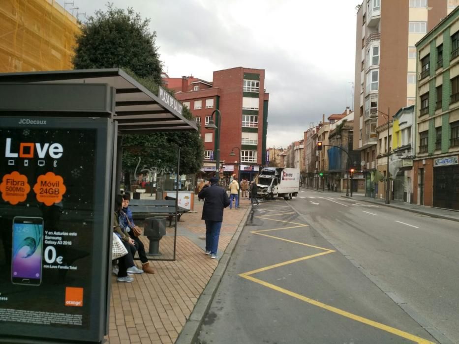 Incendio de un camión en El Natahoyo