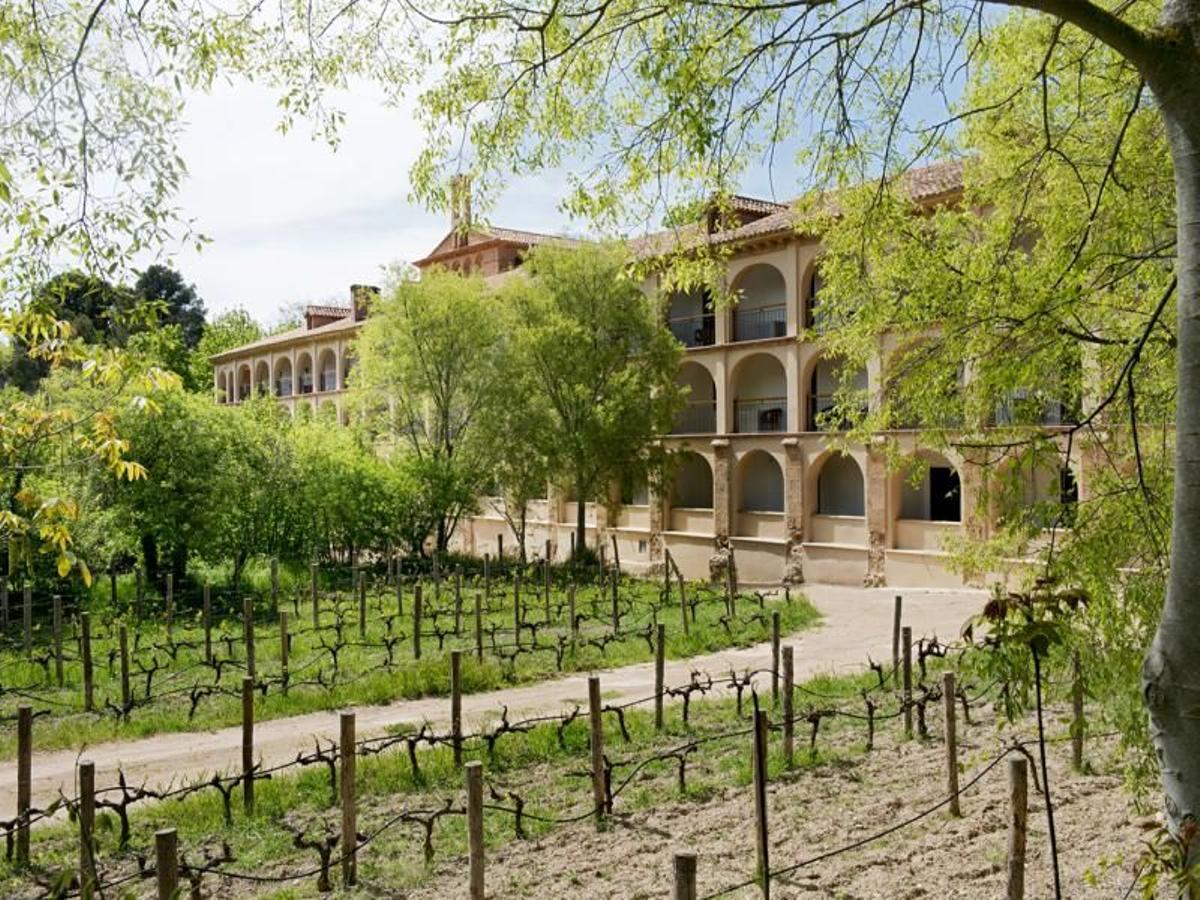 Fachada del Monasterio de Piedra