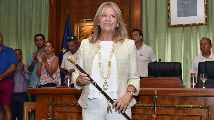 Ángeles Muñoz recupera la Alcaldía de Marbella