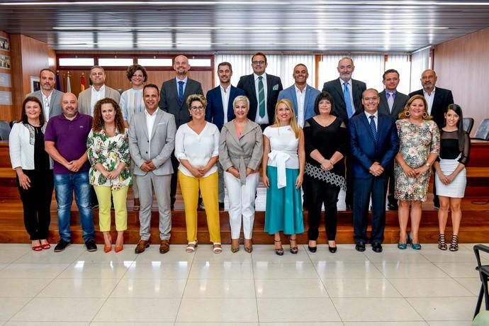 15-06-19   GRAN  CANARIAS  . AYUNTAMIENTO DE INGENIO. INGENIO. Constitución del Ayuntamiento de Ingenio con la toma de posesón, por primera vez, de una mujer como alcaldesa de dicho ayuntamiento Ana Hernández  Fotos: Juan Castro.  | 15/06/2019 | Fotógrafo: Juan Carlos Castro