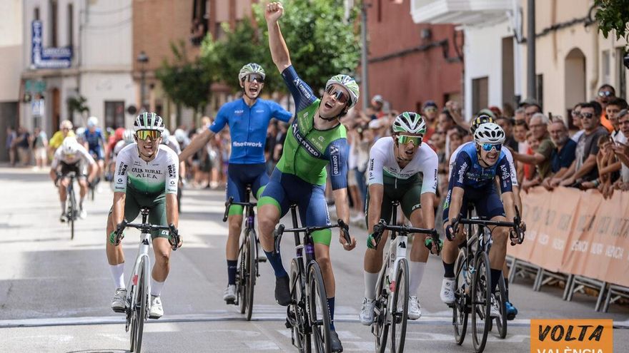 Equipo Cortizo y Hugo de la Calle ganan la Volta València
