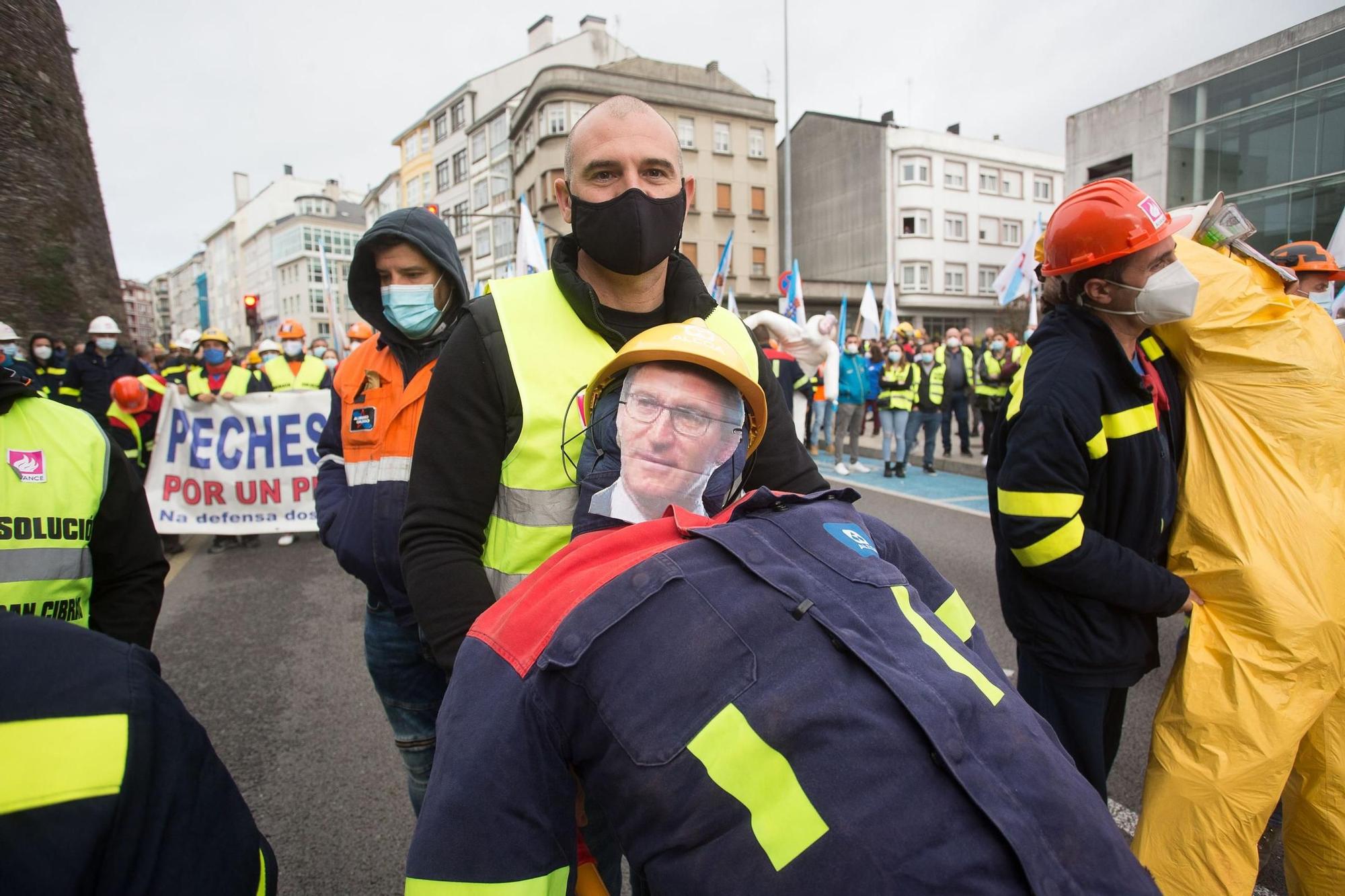 Multitudinaria protesta de los trabajadores de Alcoa en Lugo