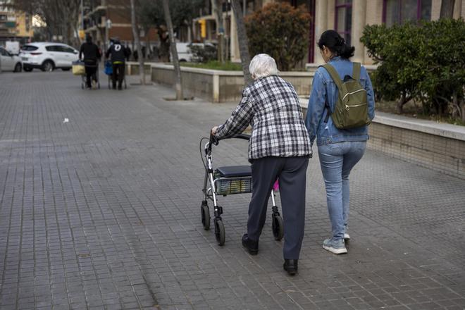 La denuncia de Assumpta Serna por las ayudas a la dependencia desata una oleada de quejas: "Mi madre murió esperando"