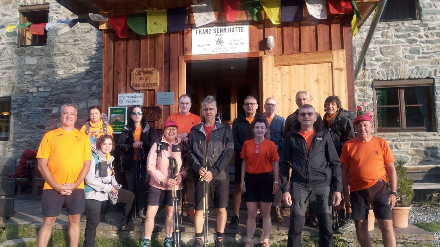 El CE El Mussol de Barx, de trekking en los Alpes