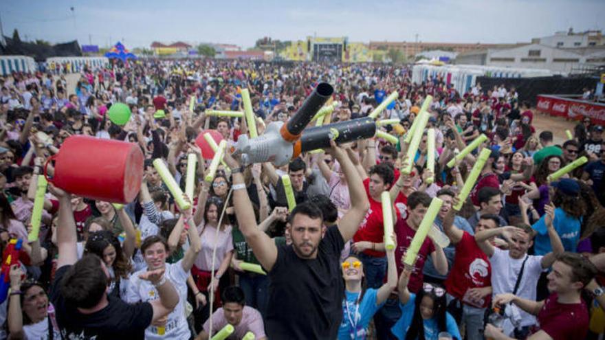 Polémica ante la celebración de la fiesta de Paellas en La Punta