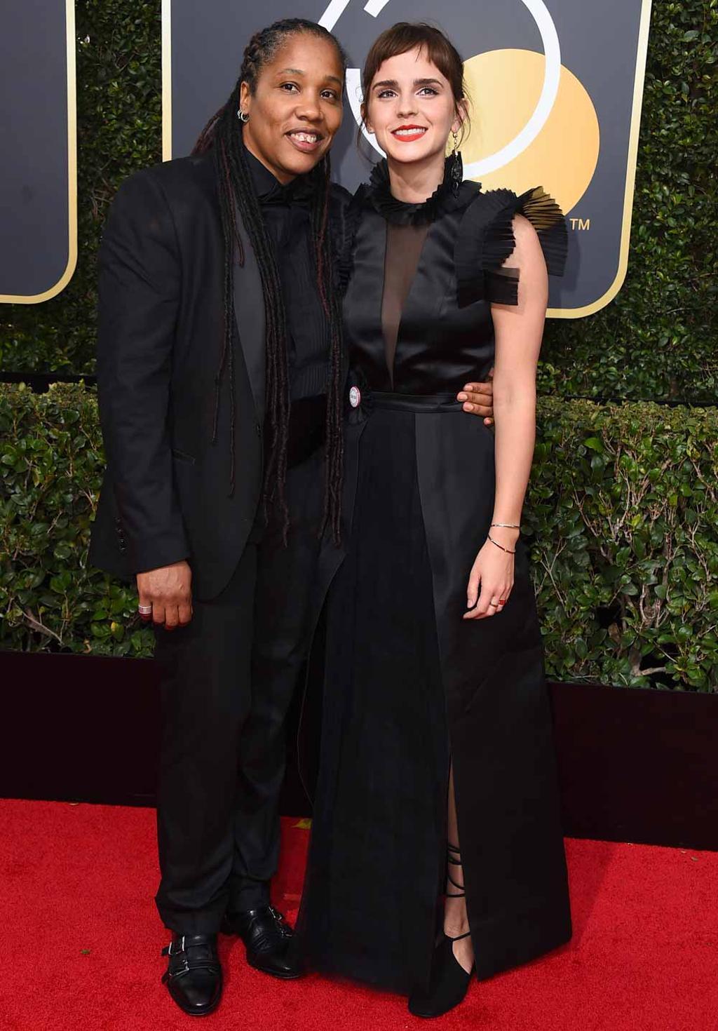 La actriz inglesa siempre sabe cómo poner voz a las personas reivindicativas. En esta ocasión ha posado junto a Marai Larasi, la precursora de Imkaan, una organización feminista y del movimiento negro de Escocia, Gales e Inglaterra.