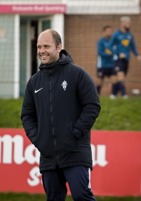 Entrenamiento del Sporting en Mareo.