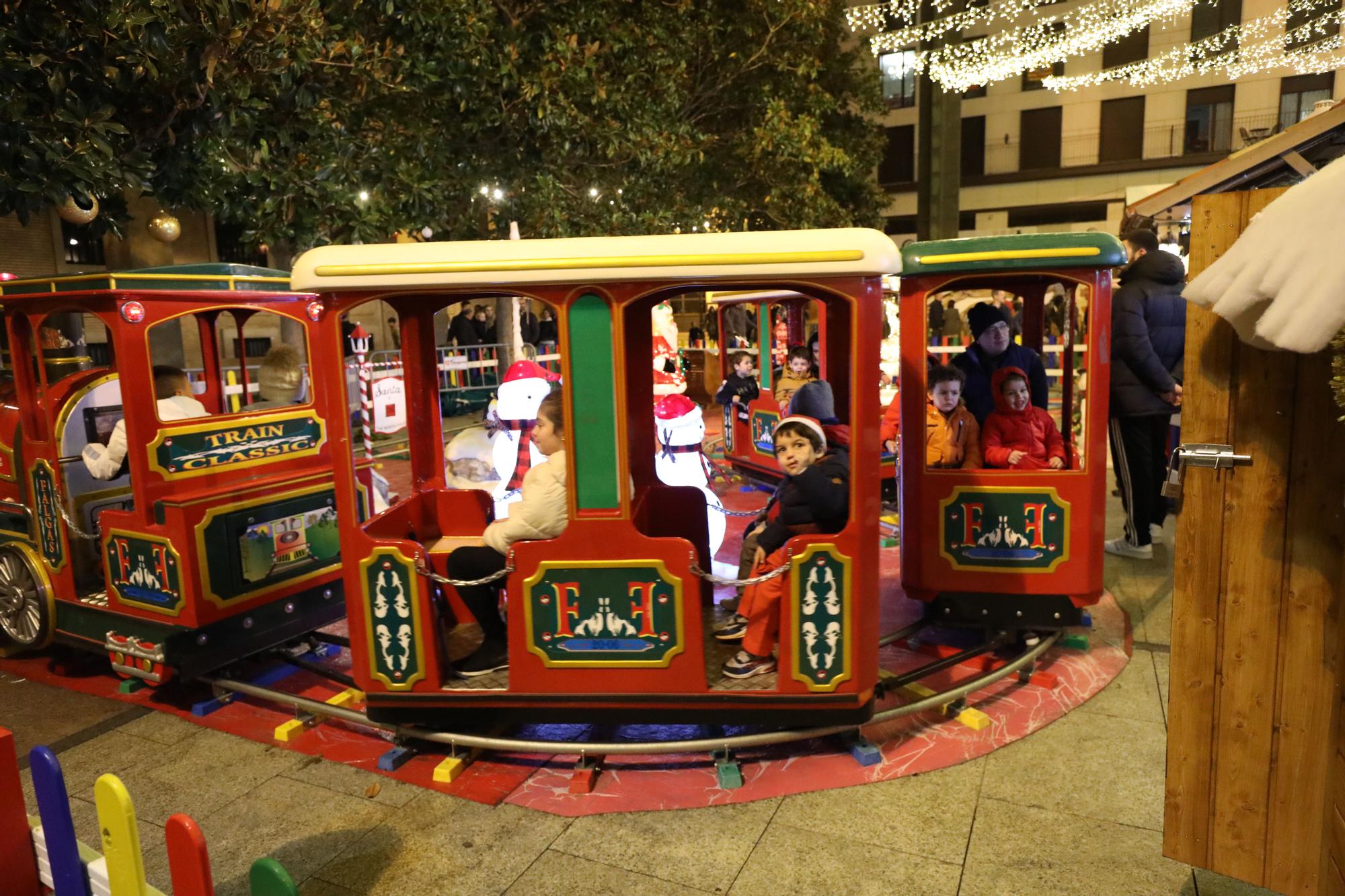 Zaragoza vive la Navidad en la calle