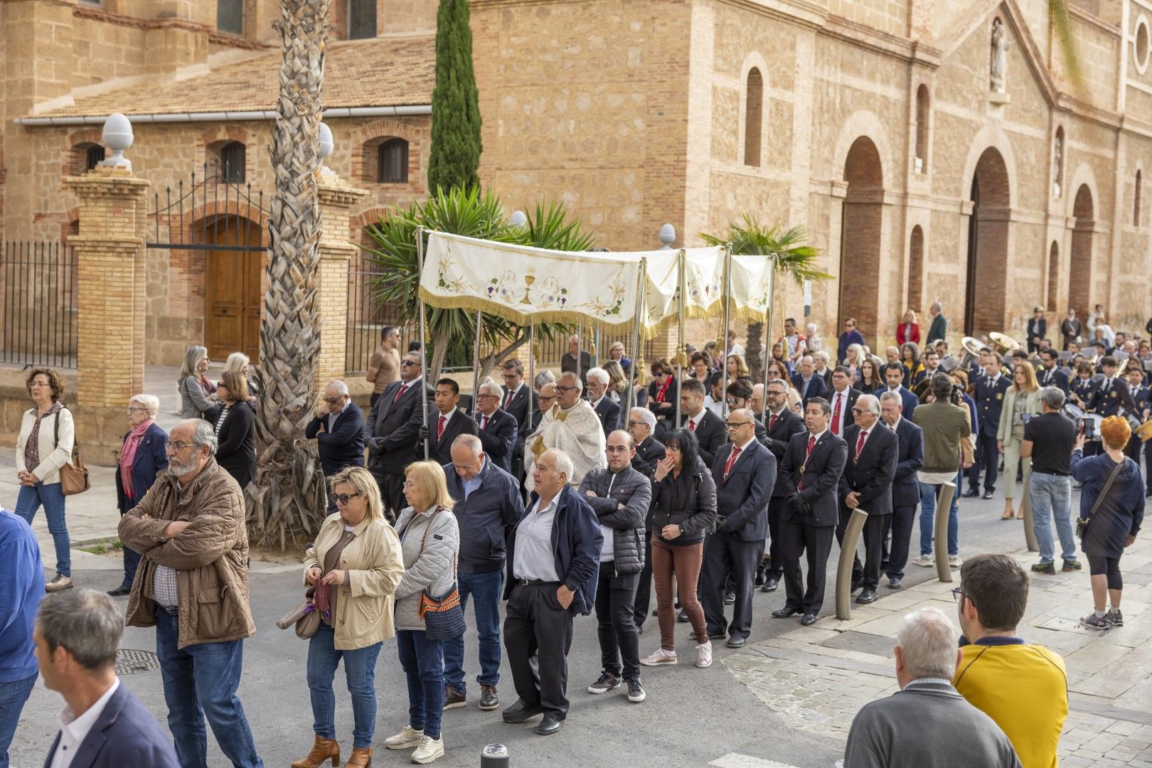 Procesión "del Comulgar" de San Vicente Ferrer en Torrevieja