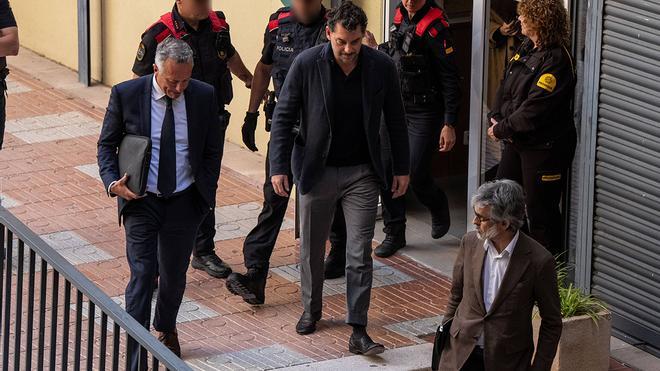La jueza del caso Andic ordena rastrear el uso que Jonathan hizo de su iPhone en Ecuador