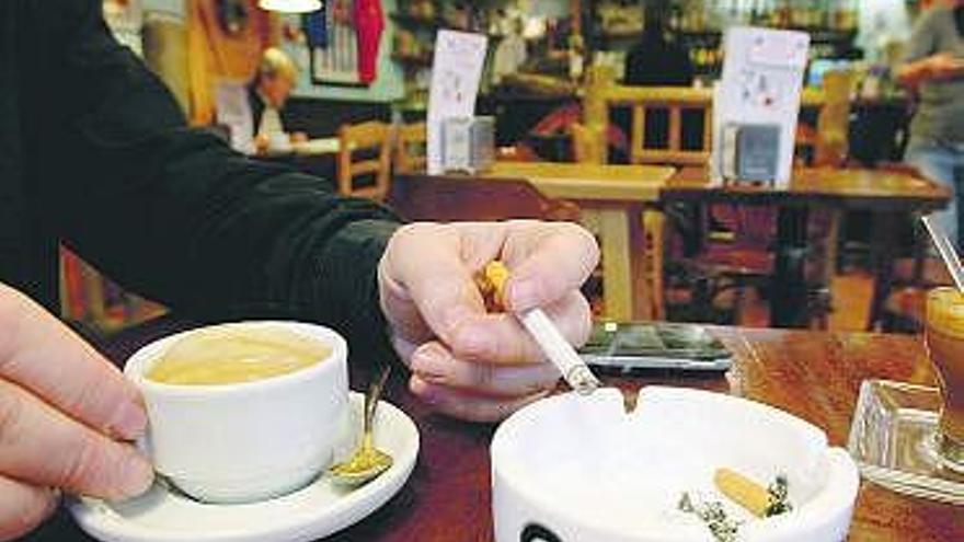 Trece países de la UE ya se han adelantado a España en prohibir el tabaco en la hostelería