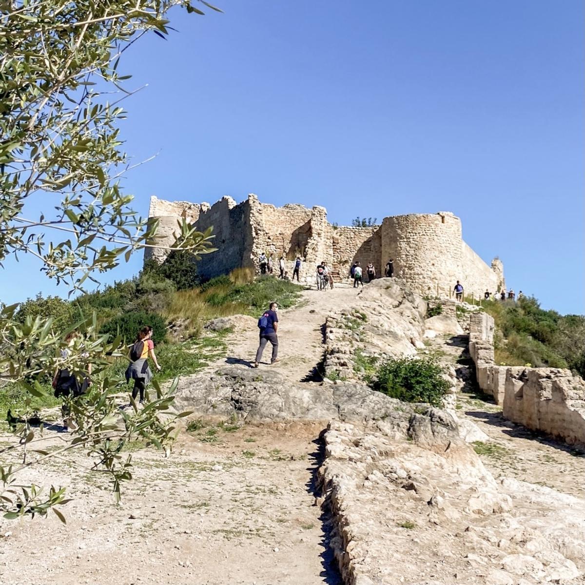 El Castell de Bairén es otro de los lugares elegidos para pasar el día